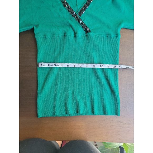 Style & Co petite. Vintage Beaded Blouse V-neck green size Medium - Picture 6 of 12
